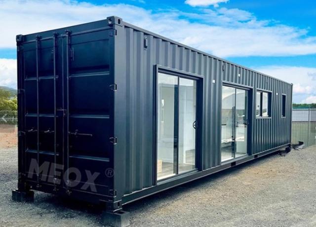 Designing Luxury Shipping Container Homes with Modern Amenities