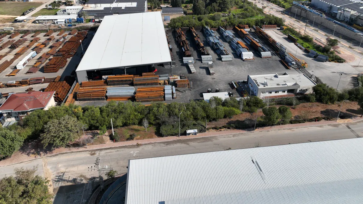 Mobile-Solar-Container-Impact