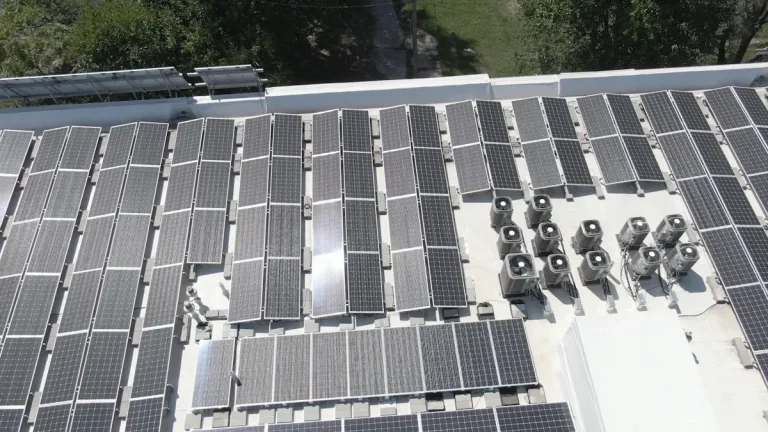 Solar-Powered -Retail