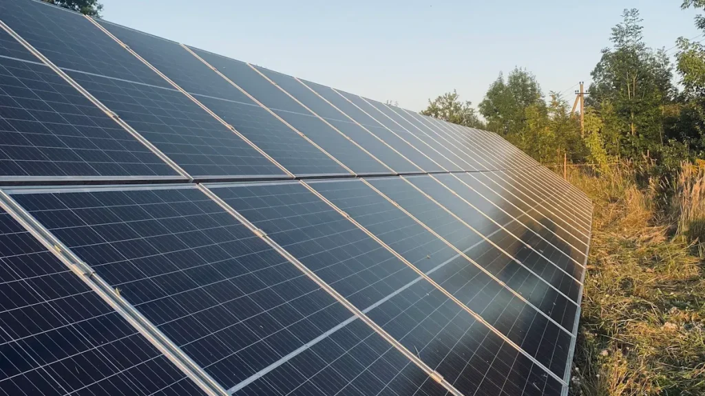 Tilted Panels & Solar Cold Storage