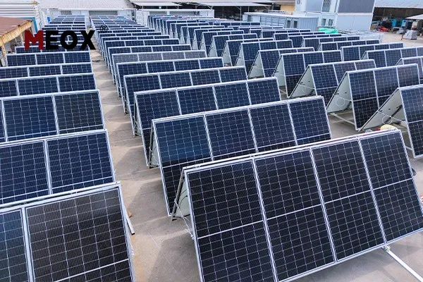 Pre-installed-mobile-solar-container