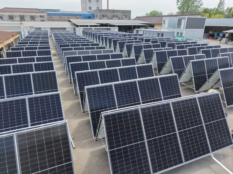 mobile-solar-container-panel-unfold