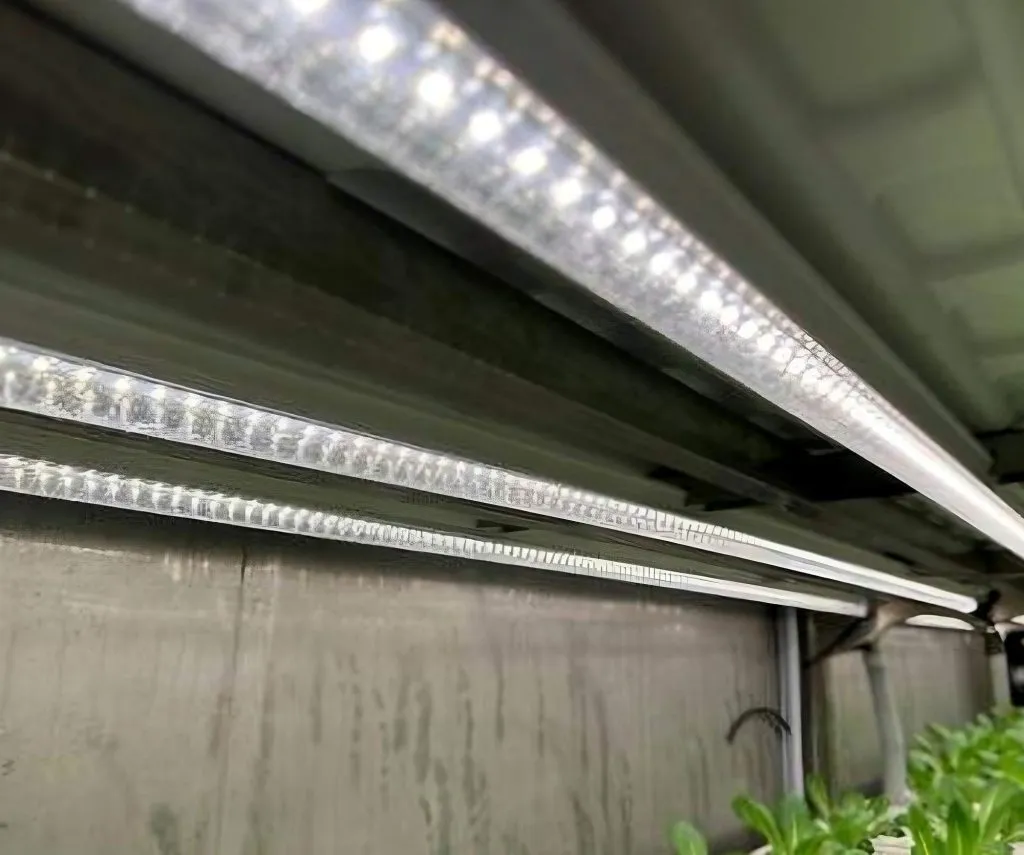 Planting-Container-Lighting-System-1