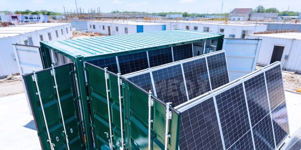 mobile solar container